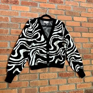 Willow & Wind Sweater - Medium